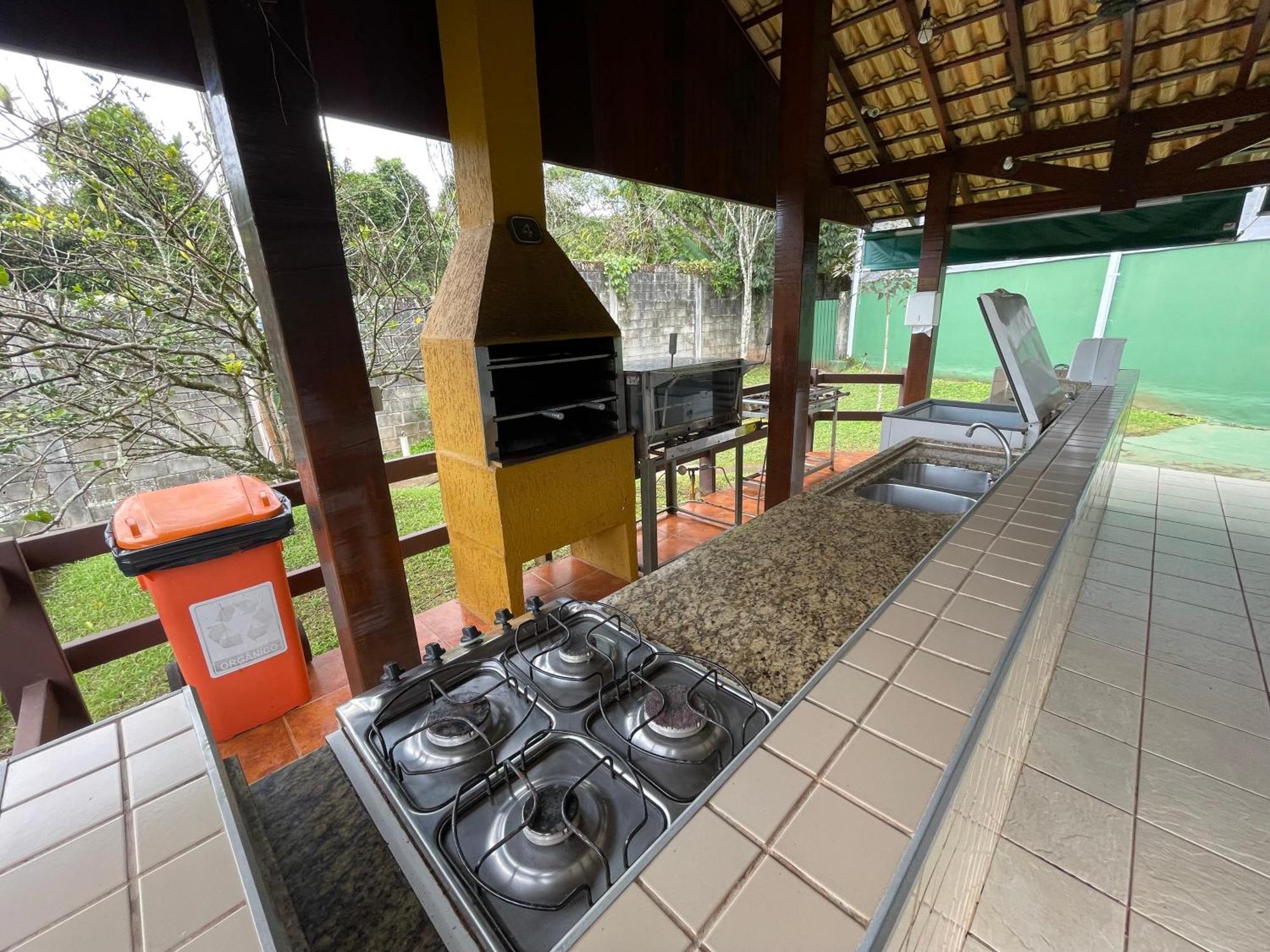 Condominio Wembley Tenis Praia Das Toninhas J406 Ubatuba Exteriör bild